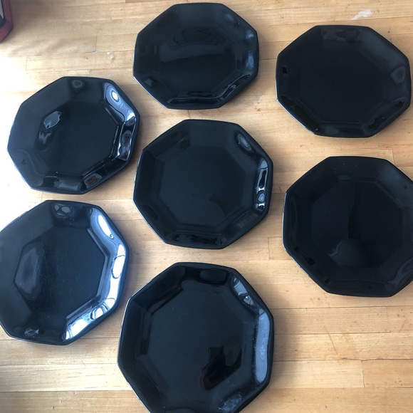 Set of 7 Vintage Arcoroc Black Glass Octagon 7 1/2" Salad Dessert Plates France - Picture 1 of 7